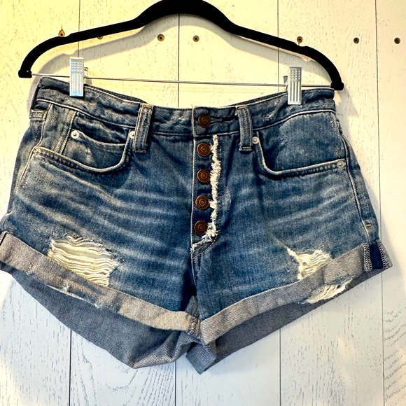 We the Free Jean Shorts  Size 28 - Picture 1 of 2